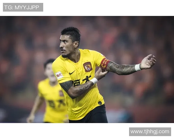 恒大与卓尔激战正酣粤语解说带你领略精彩瞬间与战术较量